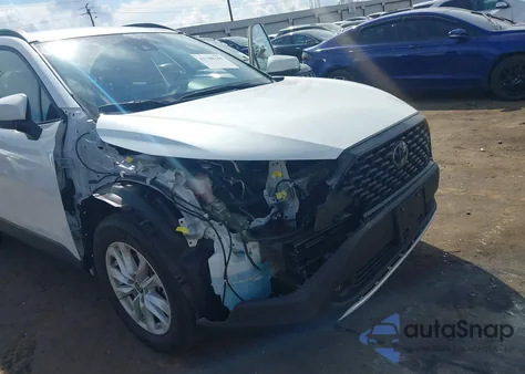 2022 Toyota Corolla Cross Le from USA, damaged, VIN 7MUCAAAG8NV019918